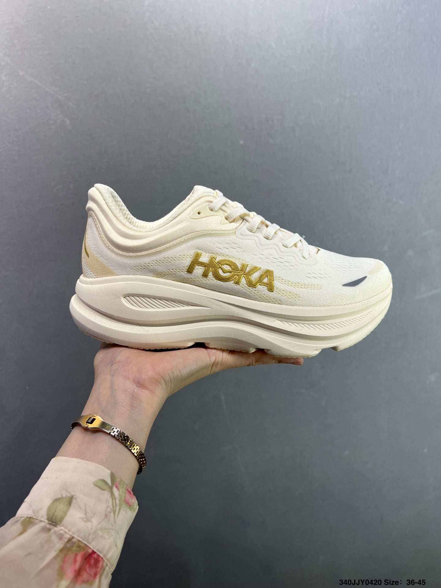 HOKA ONE ONE Bondi 9--1162013-9