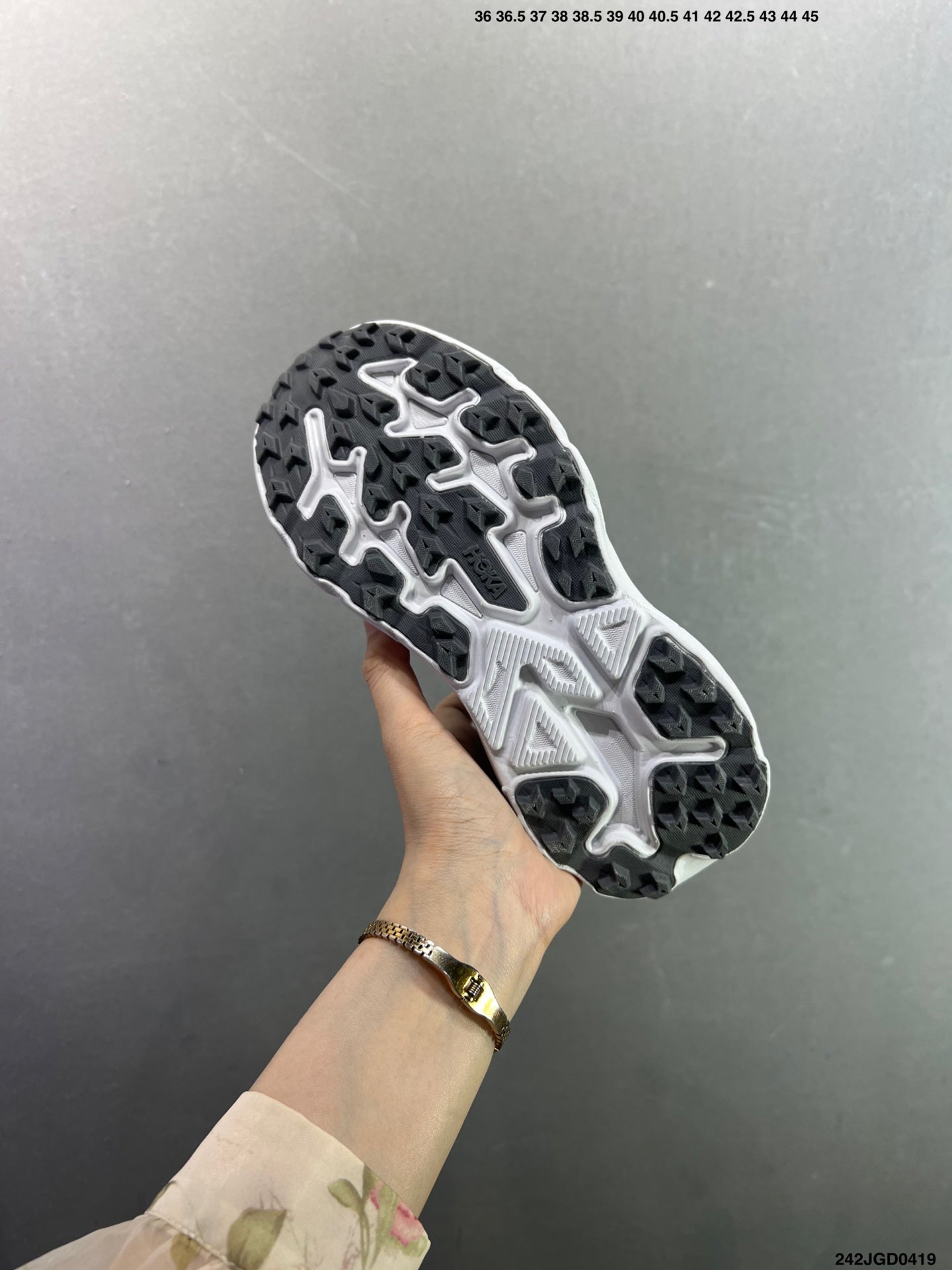 HOKA CHALLENGER 8 Lightweight Lace-Up Cushioning Non-Slip Wear-Resistant Low-Top Running Shoes--1168716/JDT-4