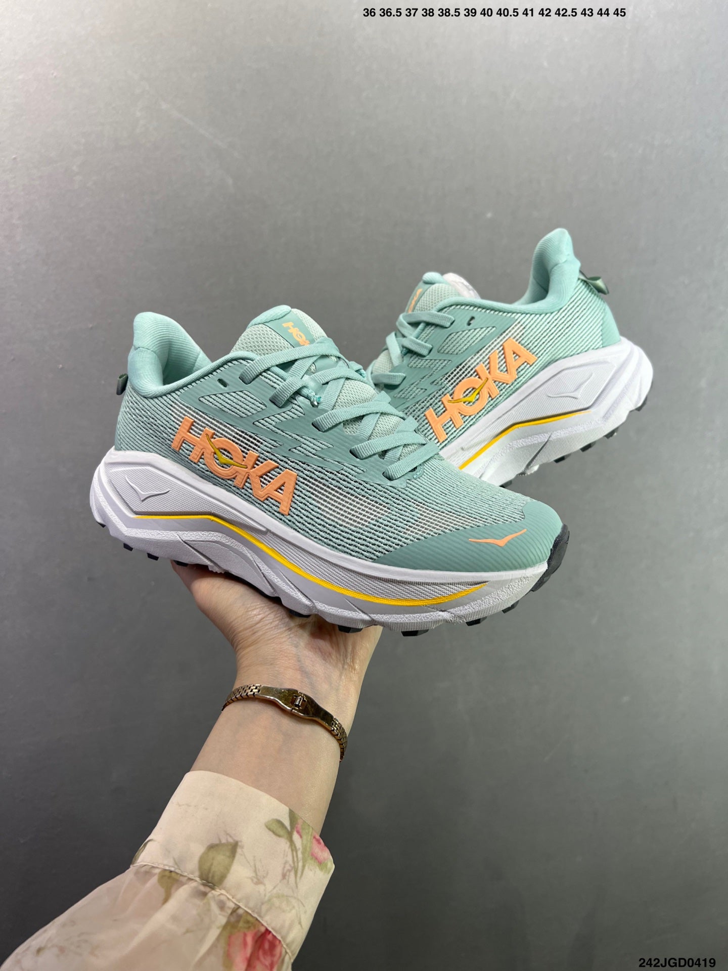 HOKA CHALLENGER 8 Lightweight Lace-Up Cushioning Non-Slip Wear-Resistant Low-Top Running Shoes--1168716/JDT-4