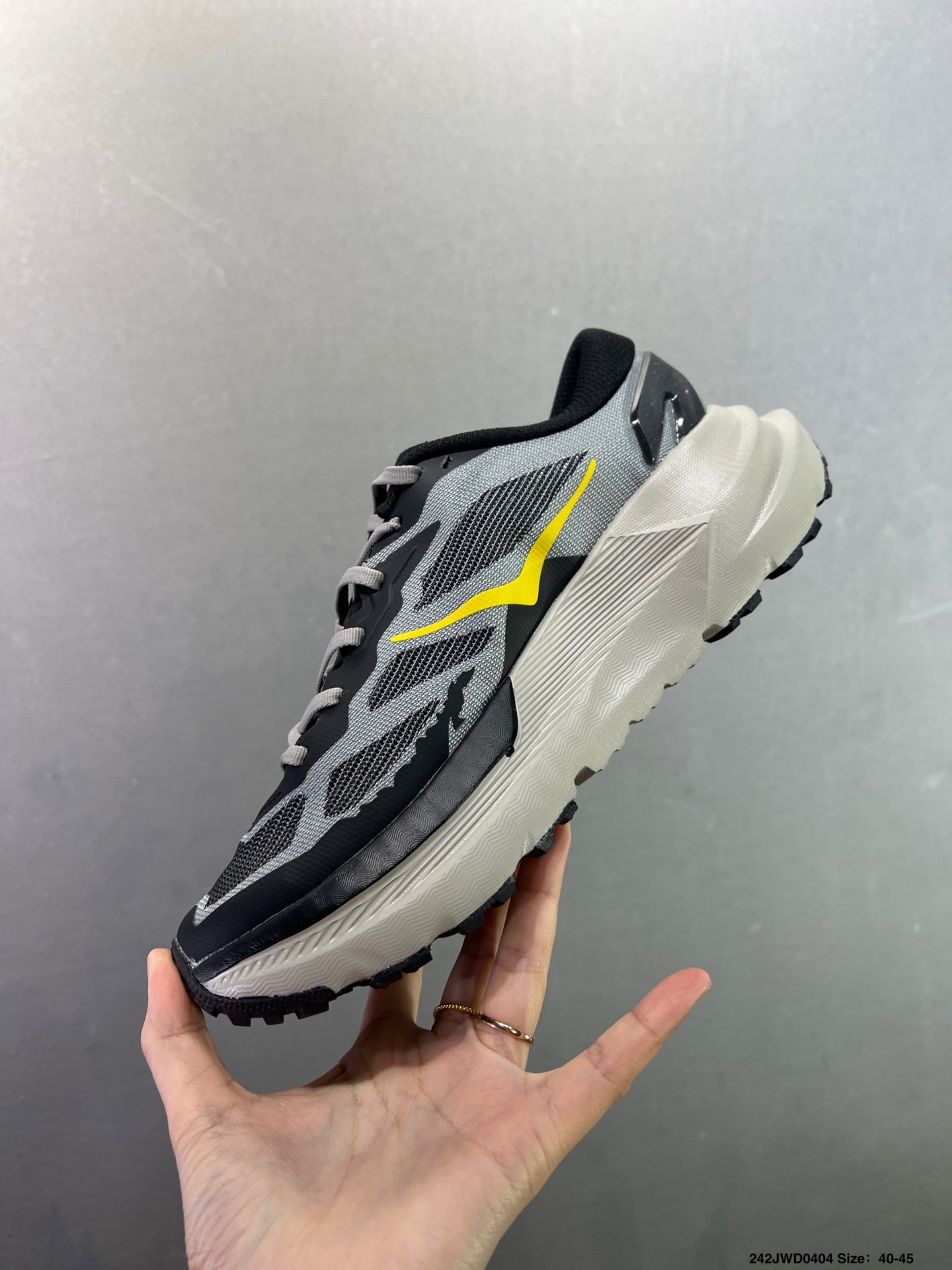 HOKA ONE ONE VIBRAM TOR TRAFA Comfortable, Non-Slip, Breathable Outdoor Trail Running Shoes--1016311-3
