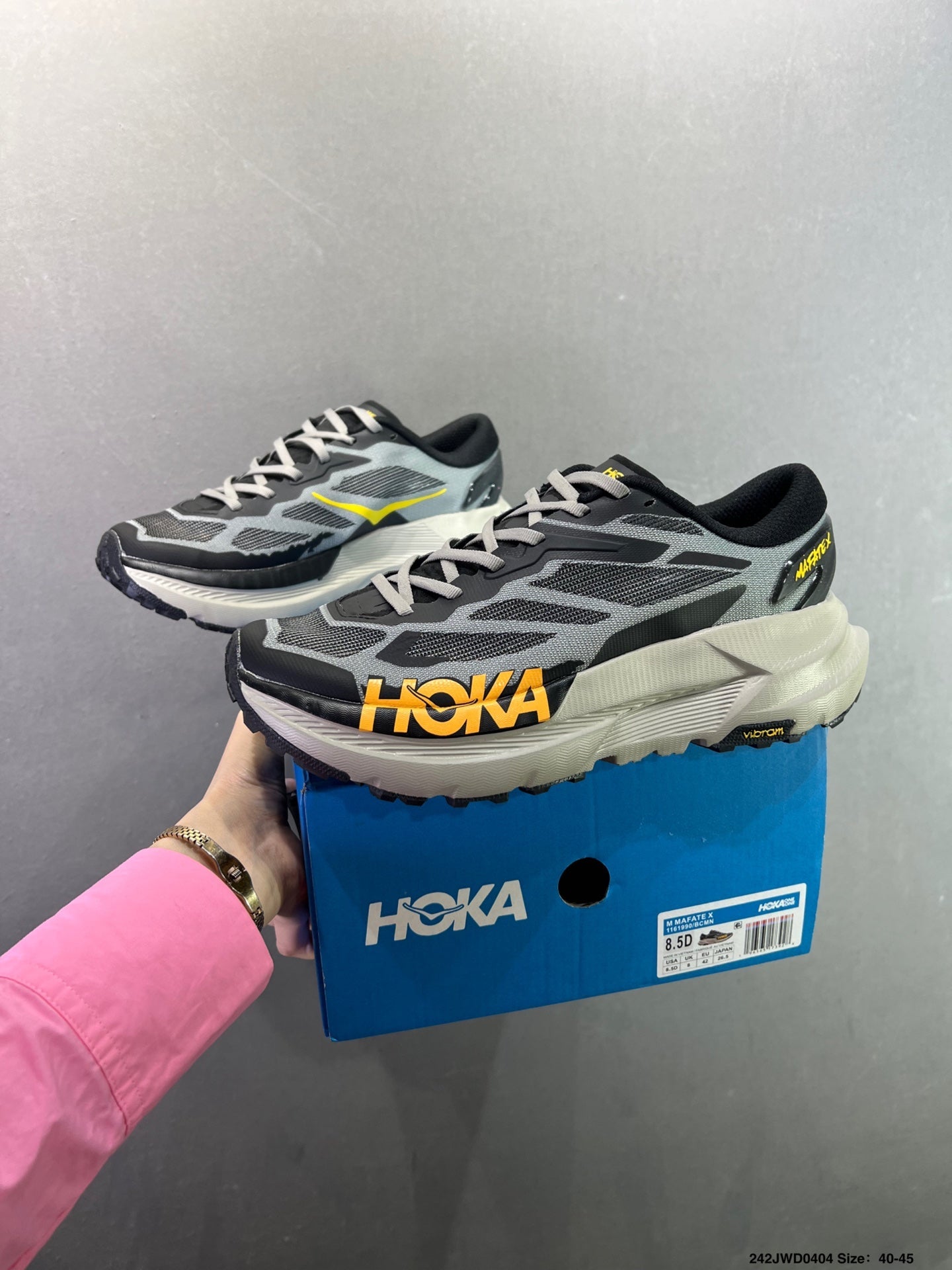 HOKA ONE ONE VIBRAM TOR TRAFA Comfortable, Non-Slip, Breathable Outdoor Trail Running Shoes--1016311-3