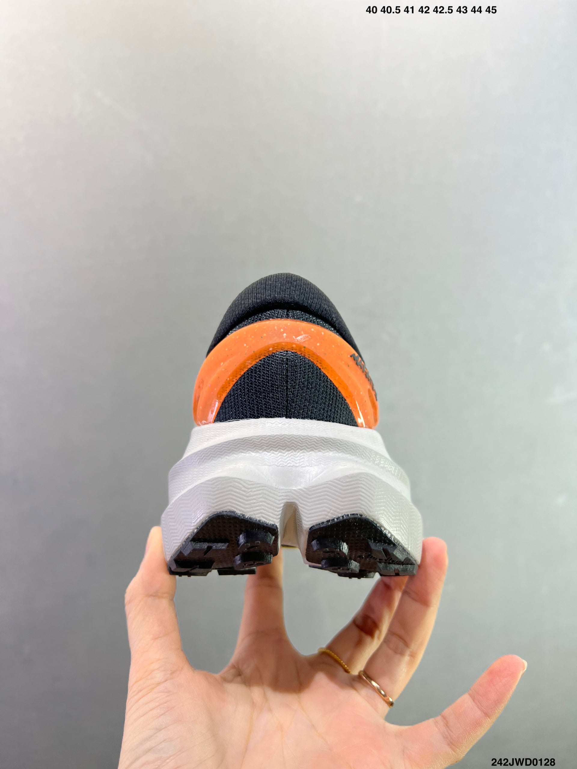 HOKA ONE ONE W MAFATE X --1162010